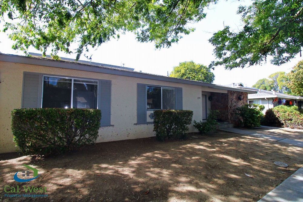$2695-3 Bed/2 Bath Remodeled 4-plex Front Unit in West San Jose property image