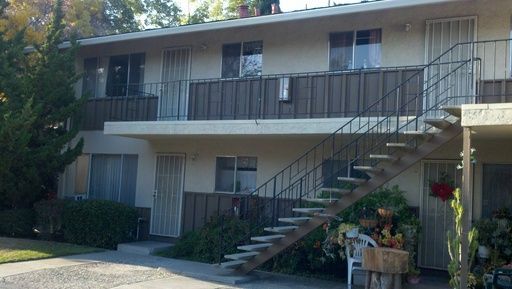 2 Bedroom 1 Bath Upstairs Apartment Located in San Jose! property image