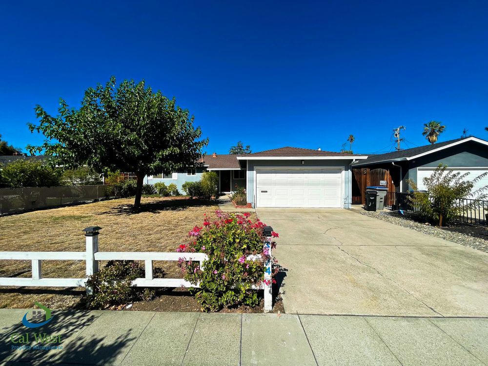 $3595 3 Bed/2 Bath Remodeled Single Family Home in Cambrian Park with Central Heating/Air Conditioni property image