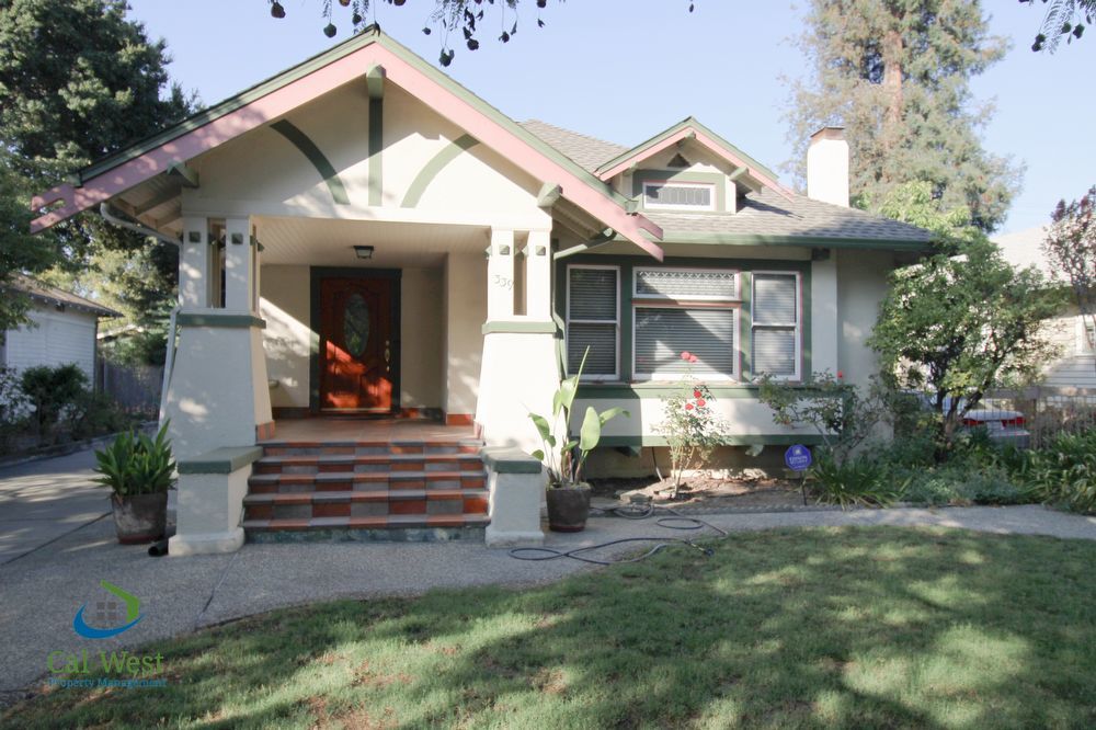 $3295 - Naglee Park Charmer 2 Br / 1 Ba plus Bonus Room property image