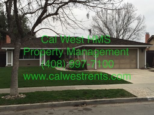 Beautiful 4 Bedroom Home with Remodeled Kitchen-Available Now!!!! property image