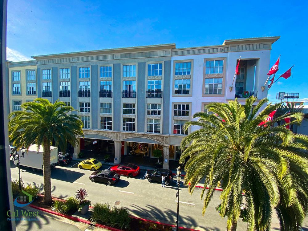 $3095.00 - Luxury 2/1.5 Santana Row Loft with Amazing Views!!!! property image