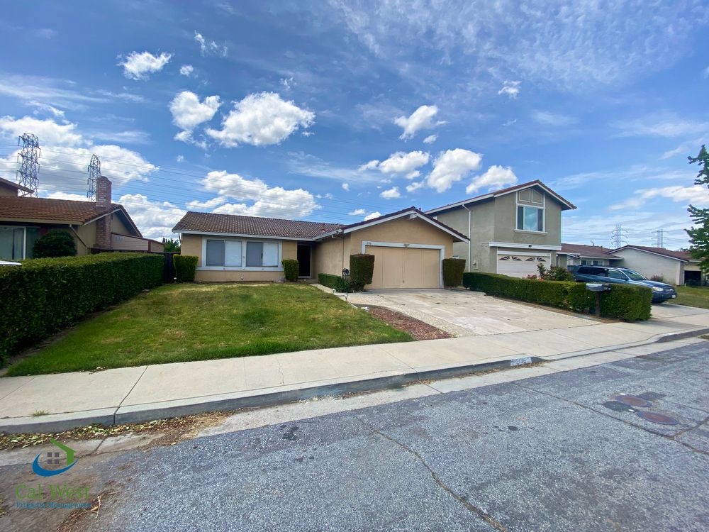 $3595 - Remodeled 3 Bed/2 Ba Home in Evergreen Neigbhorhood. Available Now!! property image