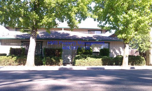 2 Bed/1 Bath Town house style unit available in 4 plex located in Morgan Hill property image