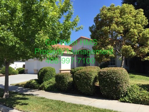 Beautiful 3 Bedroom 2 Bath Home Near Luigi Aprea in Gilroy! property image