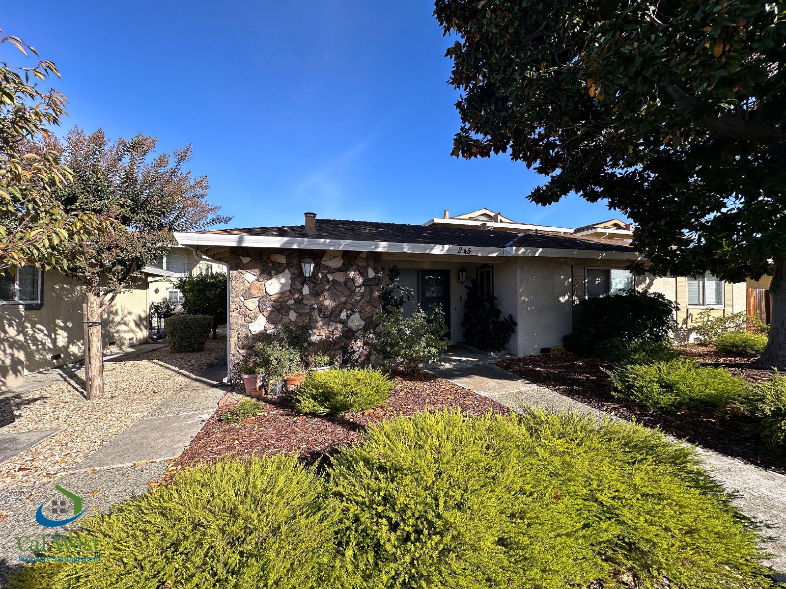 $2495 - Remodeled 2 Bed 2 Bath Upstairs Apartment in Santa Clara property image