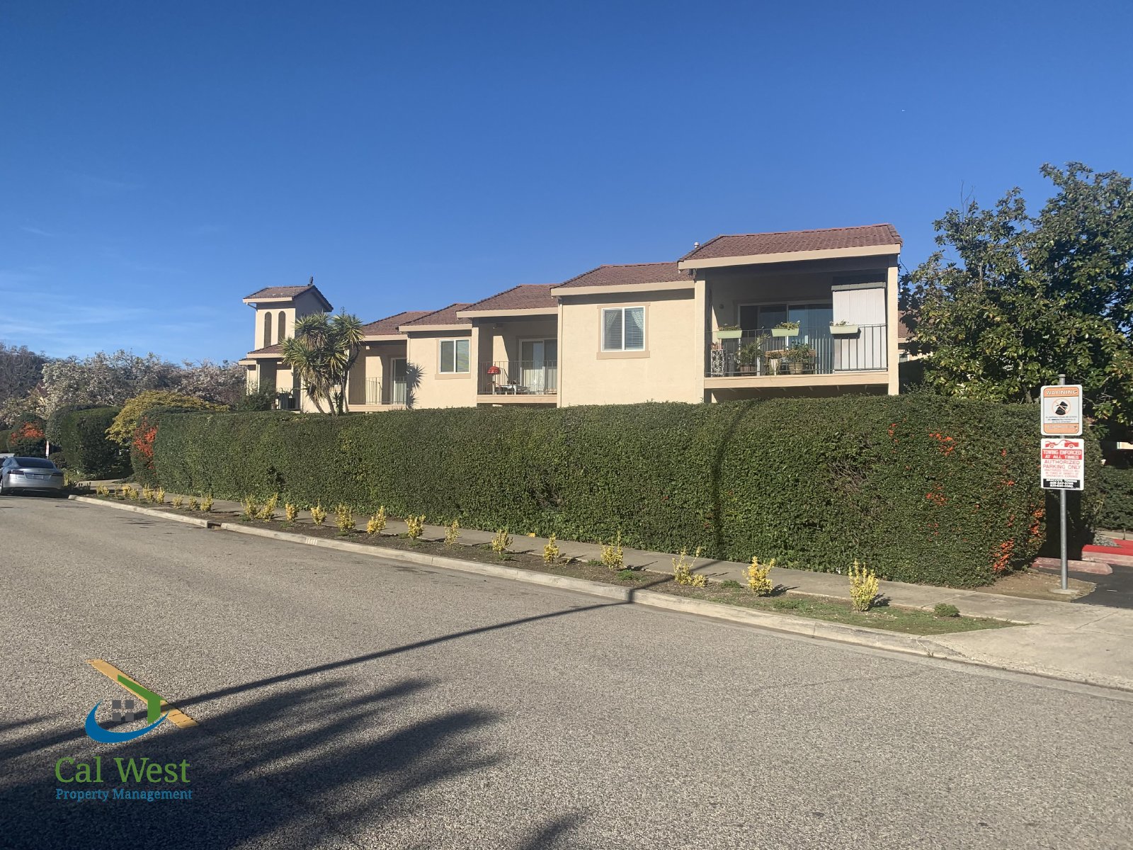 $1925 - 1 Bedroom, 1 Bath Spacious Remodeled Upstairs Apartment in Morgan Hill Available! property image