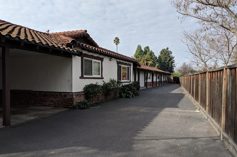 $2895 - Quiet Mountain View 2 Br / 1 Ba apartment in North Whisman Neighborhood property image