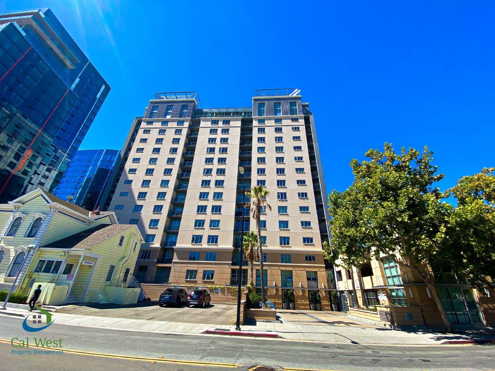 $3095 - 2 Bd/2 Ba Executive Condo in Beautiful Luxury Complex/City Heights property image