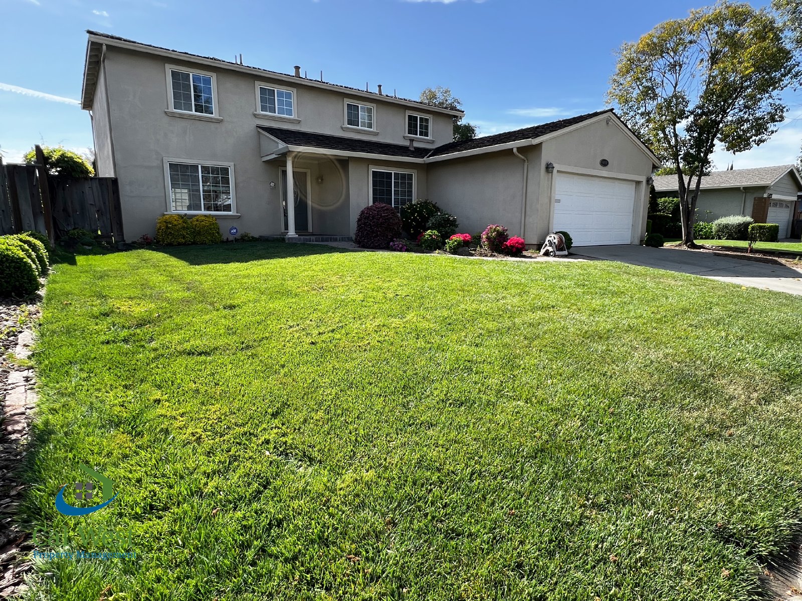 $4,695 - Beautiful 5 Bedroom 2.5 Bath Two Story Family Home with Hardwood Floors throughout! property image