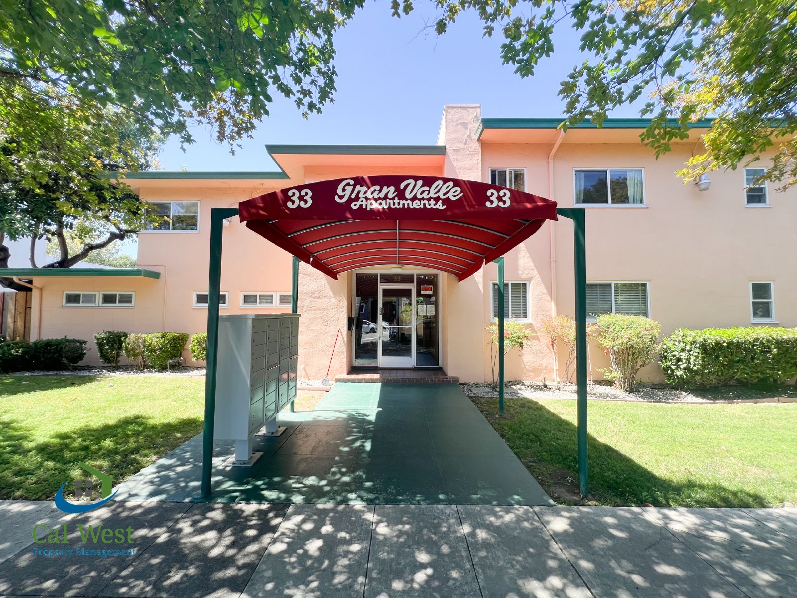 $2095 - Studio Apartment Near Downtown San Jose! property image