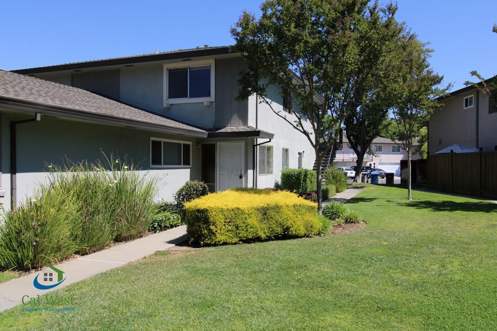 $2195 - 2 Bedroom, 1 Bath Bi-level Condo in desirable Cambrian Park Community property image