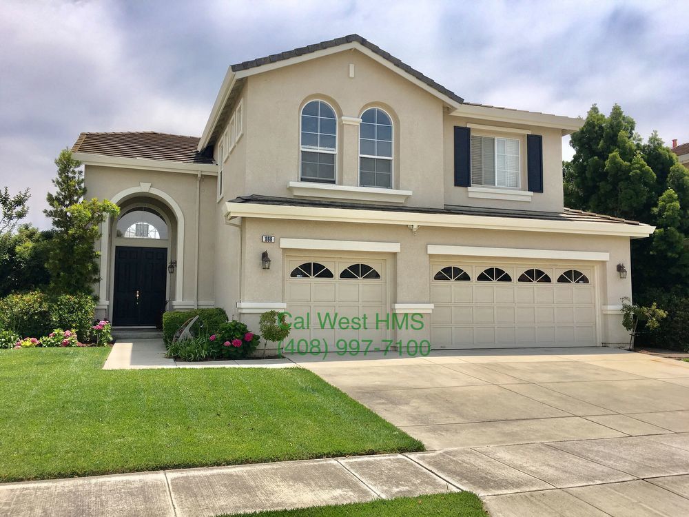 Beautiful 4beds/2.5baths Home in Gilroy - Must See! property image