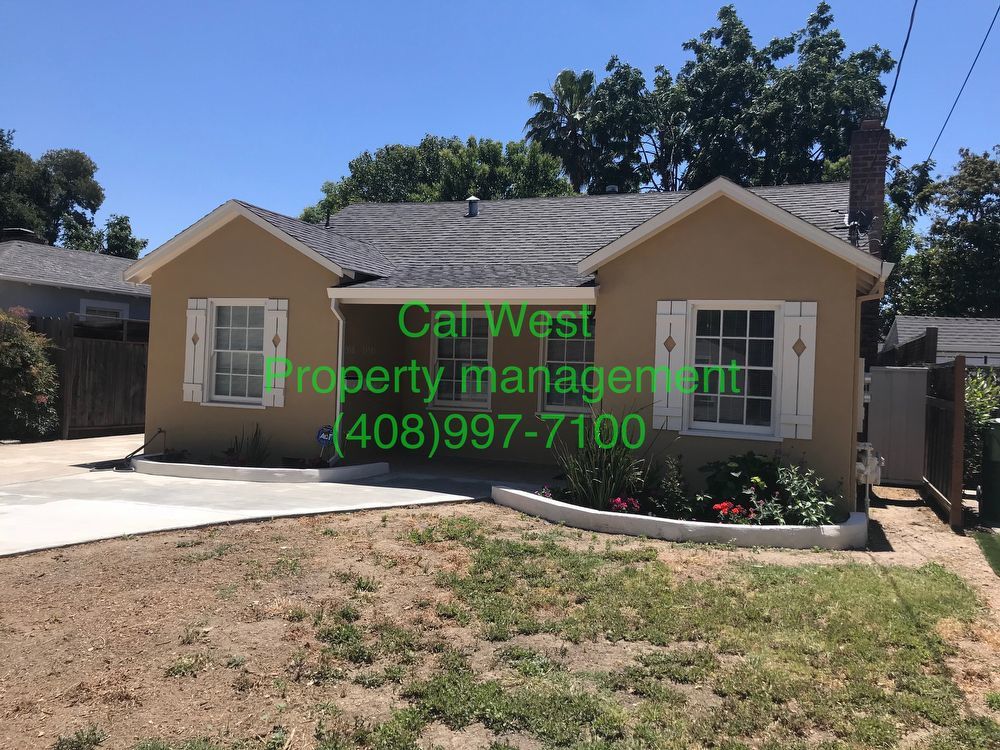 $2900 Willow glen Remodeled 2 Bed 2 Bath with Private back yard/Pets possible! property image