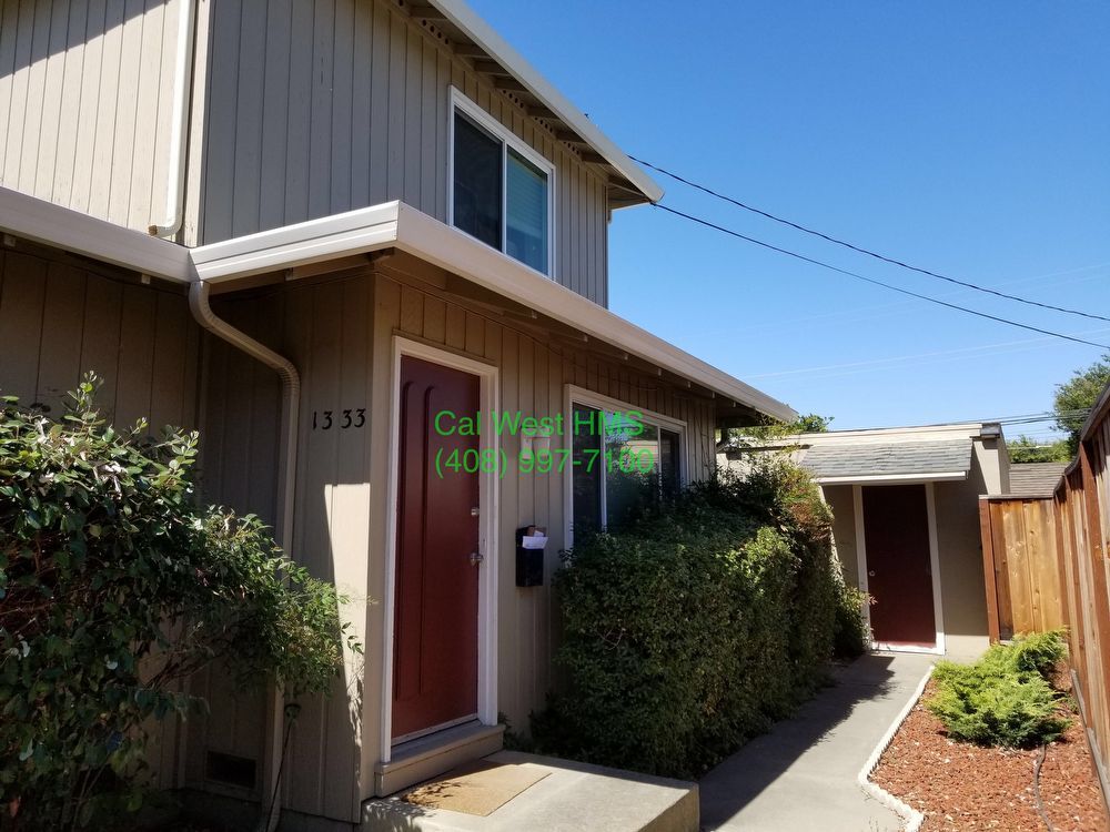 $2,865 - 2 BD/1.5 BA Remodeled Duplex in West San Jose - Prime Location! property image