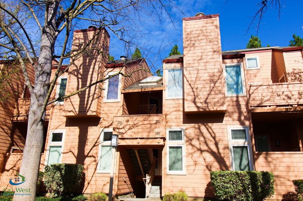 $2395 - 2 Bedroom 2 Bath Townhome In Tradewinds Terrace/Community Pool/Sp property image