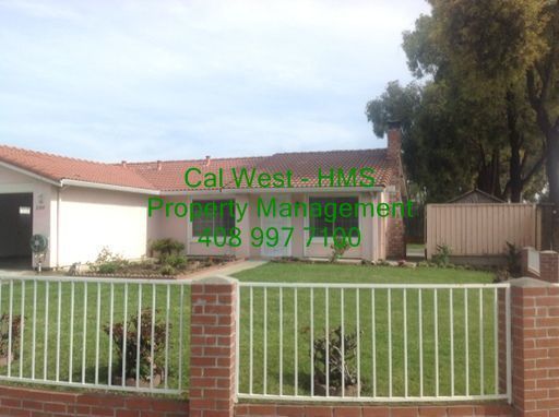 Spacious 4 Bedroom 2 Bath Home Near McKee & Jackson in San Jose! property image