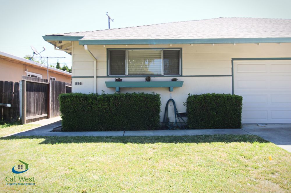 $2,795.00 -  2/1 Quaint, centrally located duplex in Santa Clara property image