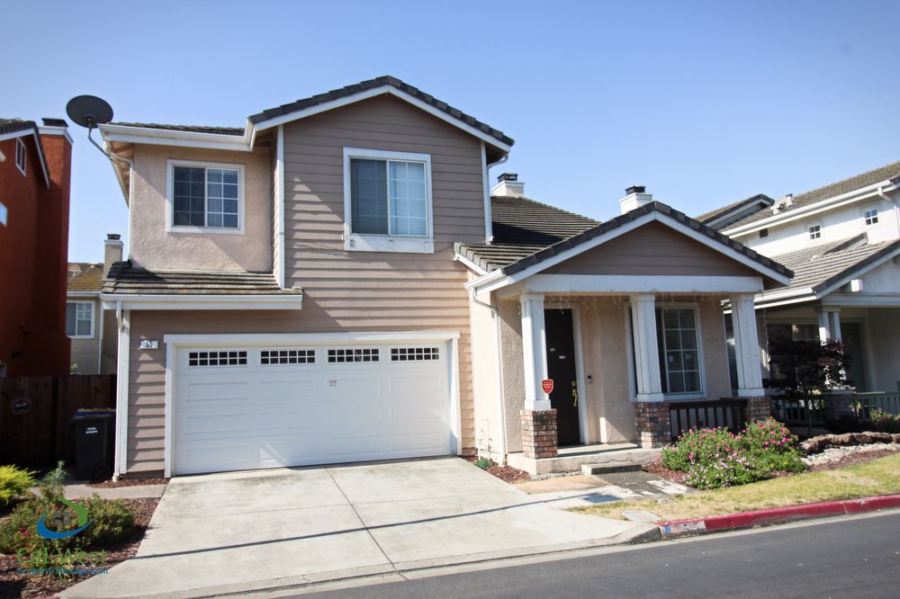 $3,800-Beautiful 4/2.5 Home- ** Great Location** A Must See! property image