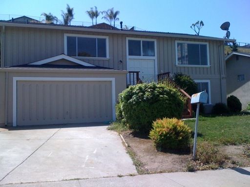 Spacious 3 bedroom Single Family Home  with Bonus Room in San Jose property image